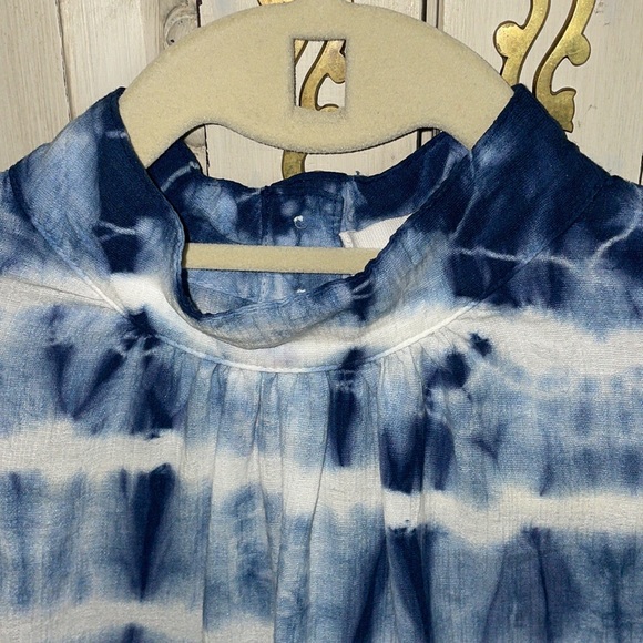 Bella Dahl Blue Tie Dye Button Back Blouse size S - Picture 4 of 8